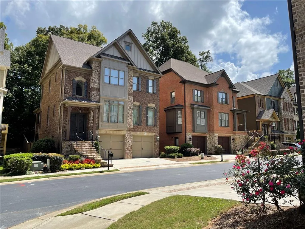 7963 Magnolia Square, Atlanta, Georgia 30350, 4 Bedrooms Bedrooms, ,3 BathroomsBathrooms,Residential,Sold,7963 Magnolia Square,6936983