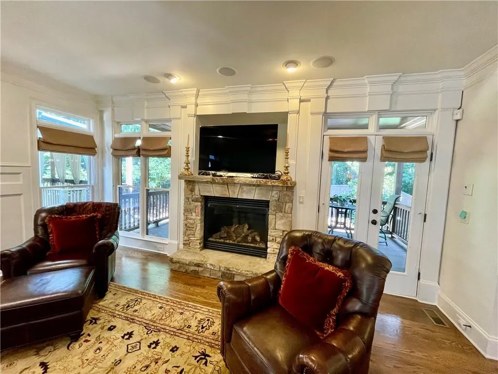 7963 Magnolia Square, Atlanta, Georgia 30350, 4 Bedrooms Bedrooms, ,3 BathroomsBathrooms,Residential,Sold,7963 Magnolia Square,6936983