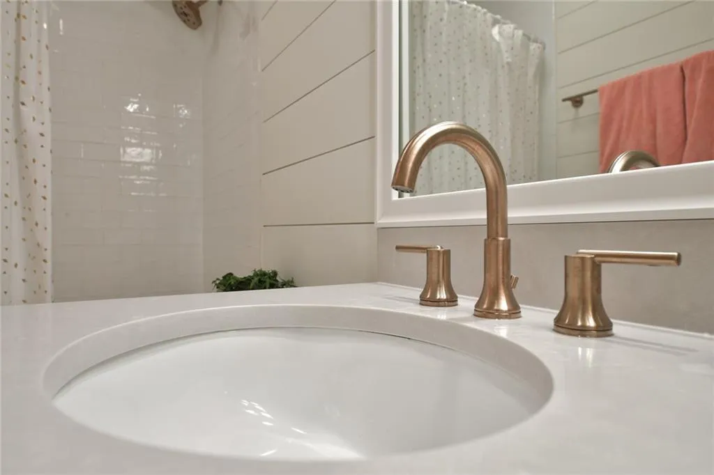 1250 Old Woodbine Road, Sandy Springs, Georgia 30319, 4 Bedrooms Bedrooms, ,3 BathroomsBathrooms,Residential,Sold,1250 Old Woodbine Road,6851276