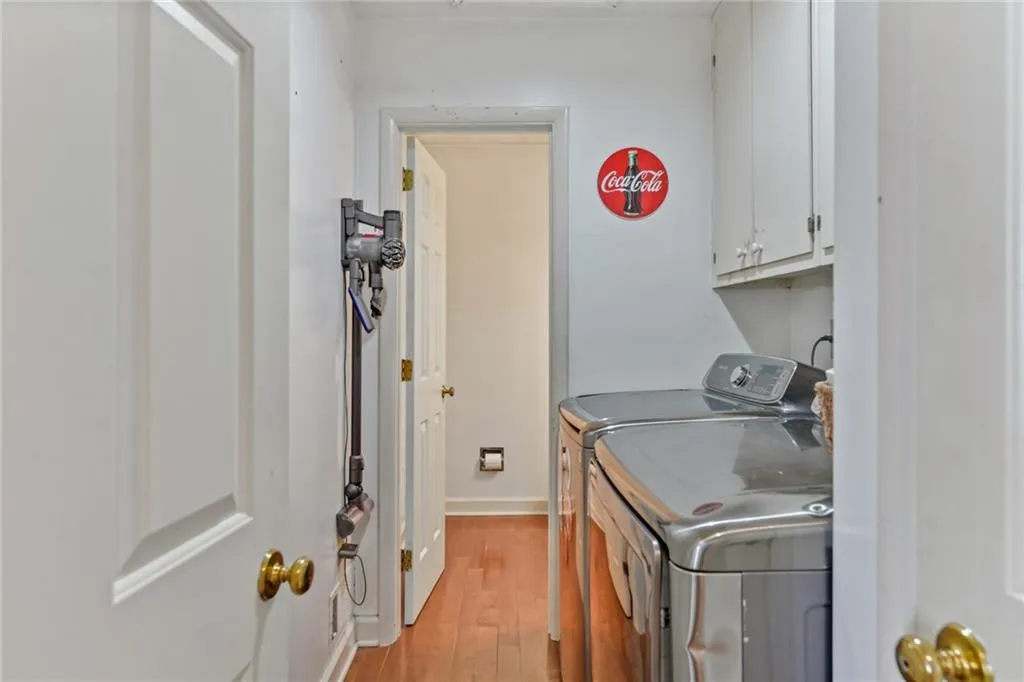 1250 Old Woodbine Road, Sandy Springs, Georgia 30319, 4 Bedrooms Bedrooms, ,3 BathroomsBathrooms,Residential,Sold,1250 Old Woodbine Road,6851276