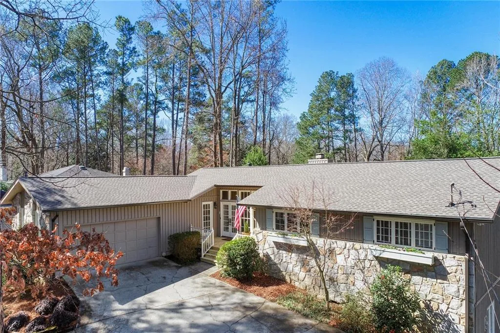 1250 Old Woodbine Road, Sandy Springs, Georgia 30319, 4 Bedrooms Bedrooms, ,3 BathroomsBathrooms,Residential,Sold,1250 Old Woodbine Road,6851276