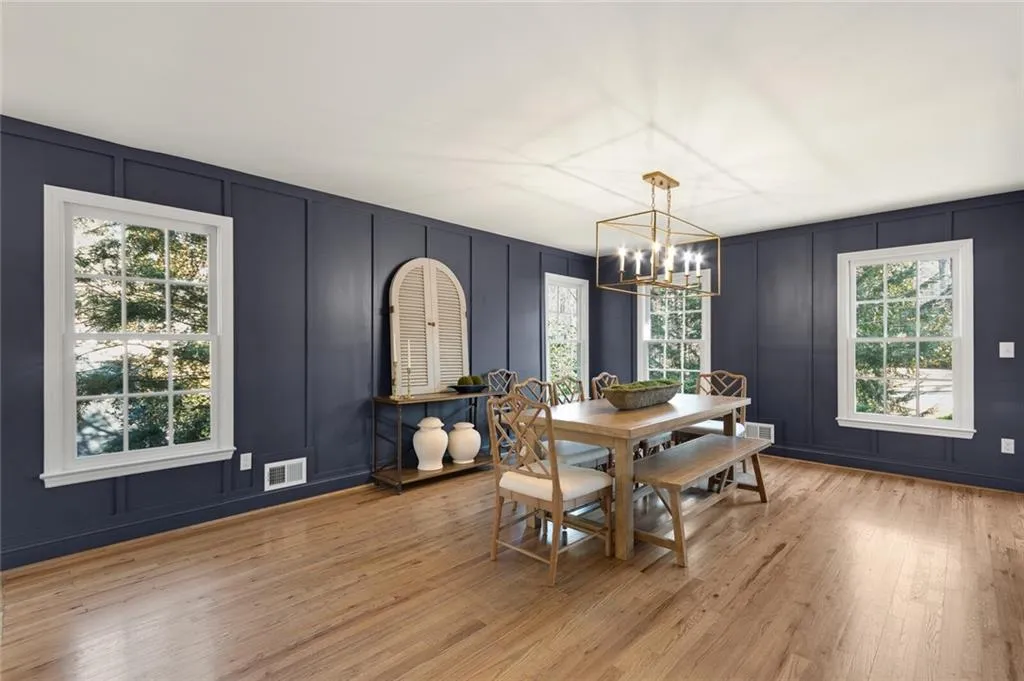 6278 Mountain Brook Way, Atlanta, Georgia 30328, 6 Bedrooms Bedrooms, ,6 BathroomsBathrooms,Residential,Sold,6278 Mountain Brook Way,6997630