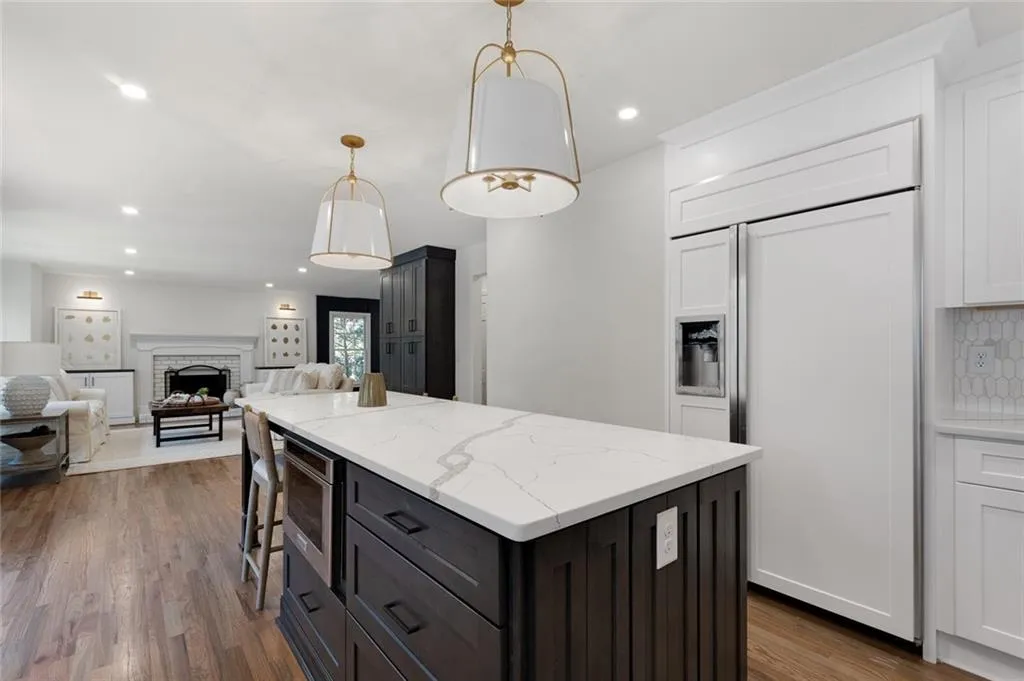 6278 Mountain Brook Way, Atlanta, Georgia 30328, 6 Bedrooms Bedrooms, ,6 BathroomsBathrooms,Residential,Sold,6278 Mountain Brook Way,6997630