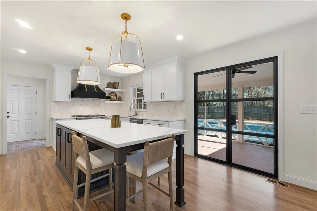 6278 Mountain Brook Way, Atlanta, Georgia 30328, 6 Bedrooms Bedrooms, ,6 BathroomsBathrooms,Residential,Sold,6278 Mountain Brook Way,6997630