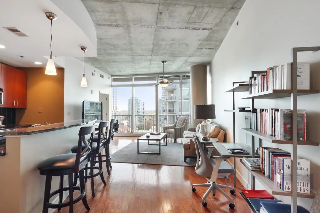 950 W Peachtree Street Nw Unit 1910, Atlanta, Georgia 30309, 1 Bedroom Bedrooms, ,1 BathroomBathrooms,Residential,Sold,950 W Peachtree Street Nw Unit 1910,5947873