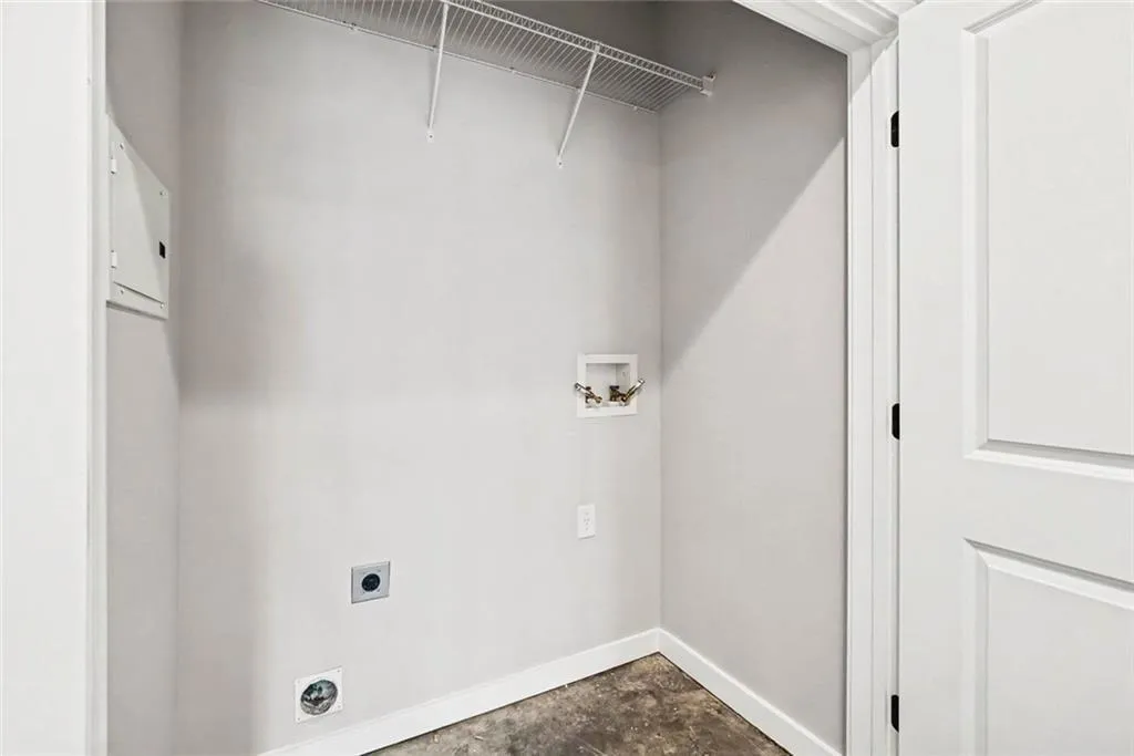 250 Pharr Road Ne Unit 315, Atlanta, Georgia 30305, 1 Bedroom Bedrooms, 0 ,1 BathroomBathrooms,Residential,For Sale,250 Pharr Road Ne Unit 315,7826505