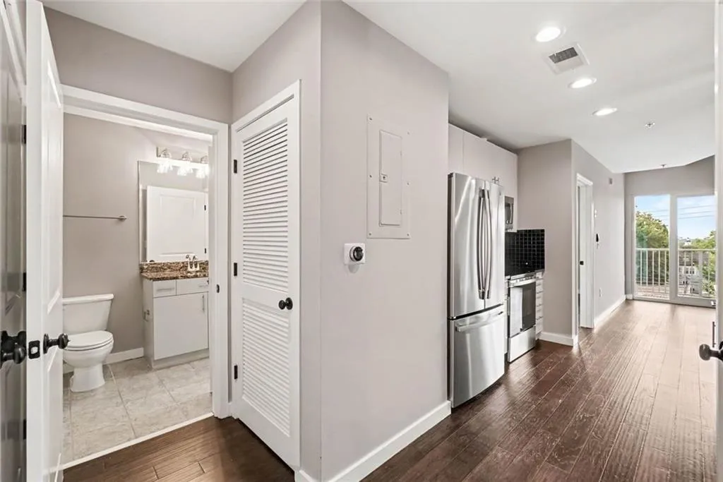 250 Pharr Road Ne Unit 315, Atlanta, Georgia 30305, 1 Bedroom Bedrooms, 0 ,1 BathroomBathrooms,Residential,For Sale,250 Pharr Road Ne Unit 315,7826505