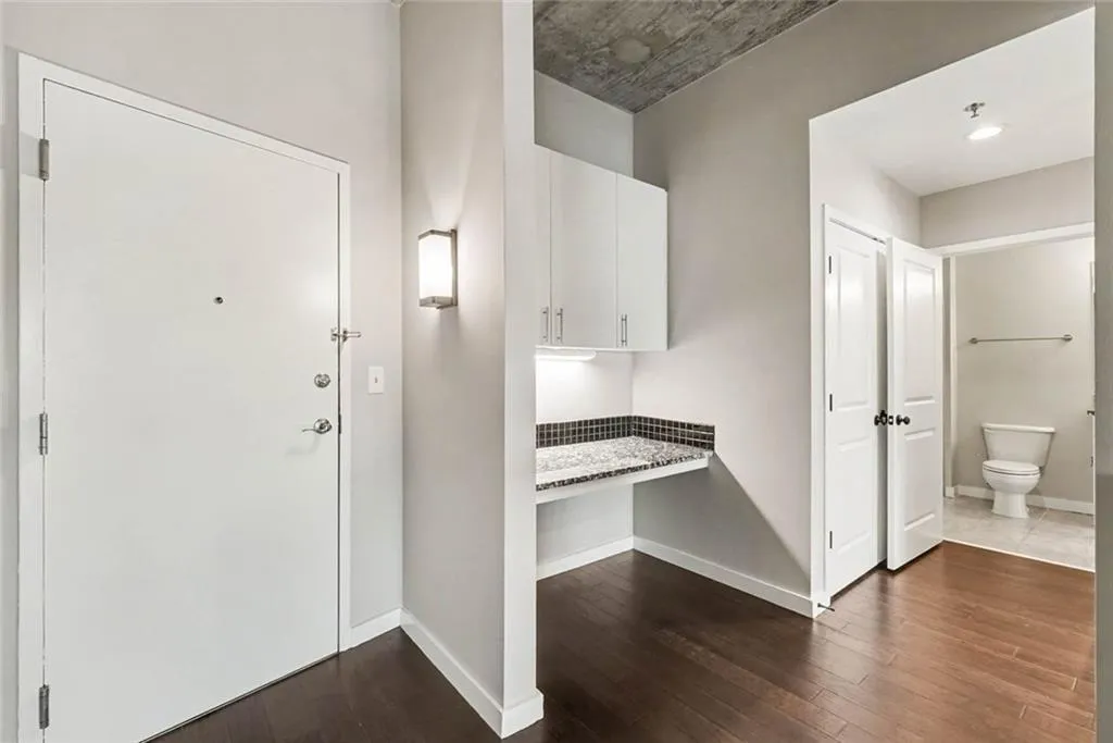 250 Pharr Road Ne Unit 315, Atlanta, Georgia 30305, 1 Bedroom Bedrooms, 0 ,1 BathroomBathrooms,Residential,For Sale,250 Pharr Road Ne Unit 315,7826505