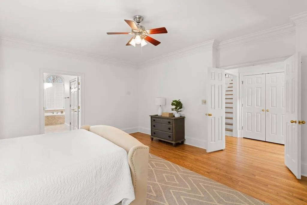 472 Ivy Park Lane Ne, Atlanta, Georgia 30342, 3 Bedrooms Bedrooms, 0 ,2 BathroomsBathrooms,Residential,For Sale,472 Ivy Park Lane Ne,7706661