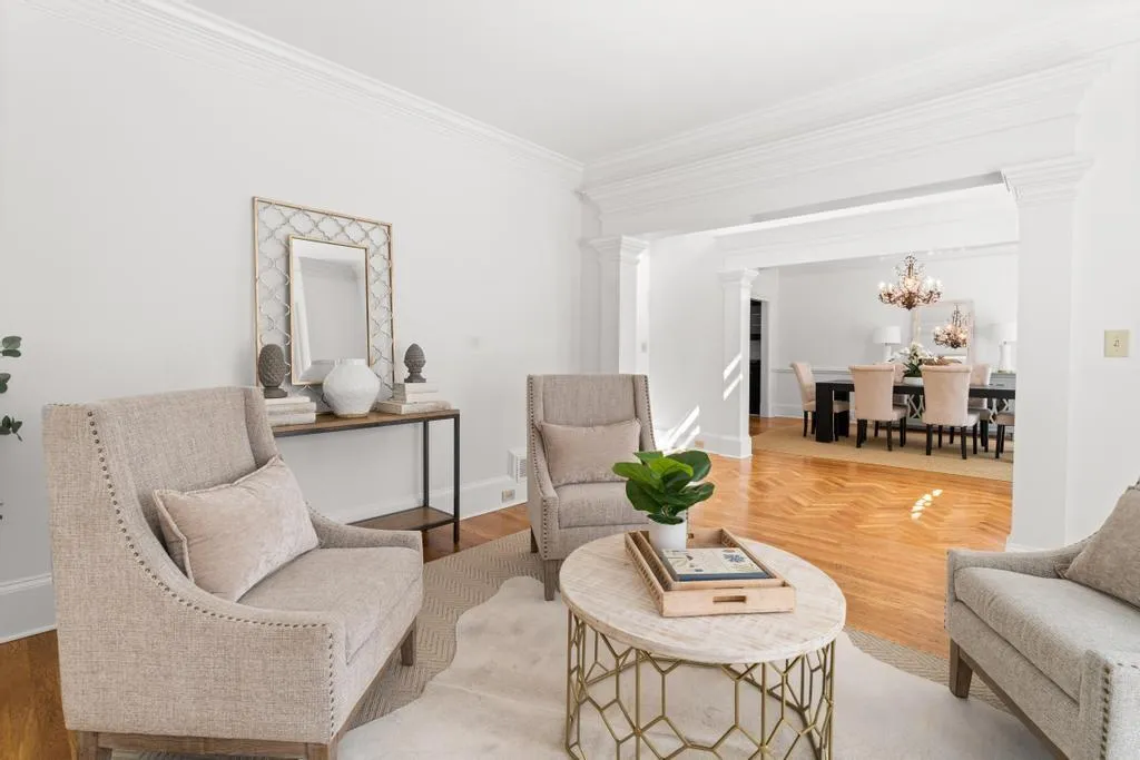 472 Ivy Park Lane Ne, Atlanta, Georgia 30342, 3 Bedrooms Bedrooms, 0 ,2 BathroomsBathrooms,Residential,For Sale,472 Ivy Park Lane Ne,7706661
