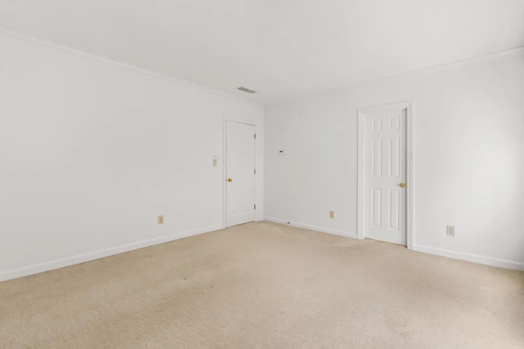 472 Ivy Park Lane Ne, Atlanta, Georgia 30342, 3 Bedrooms Bedrooms, 0 ,2 BathroomsBathrooms,Residential,For Sale,472 Ivy Park Lane Ne,7706661