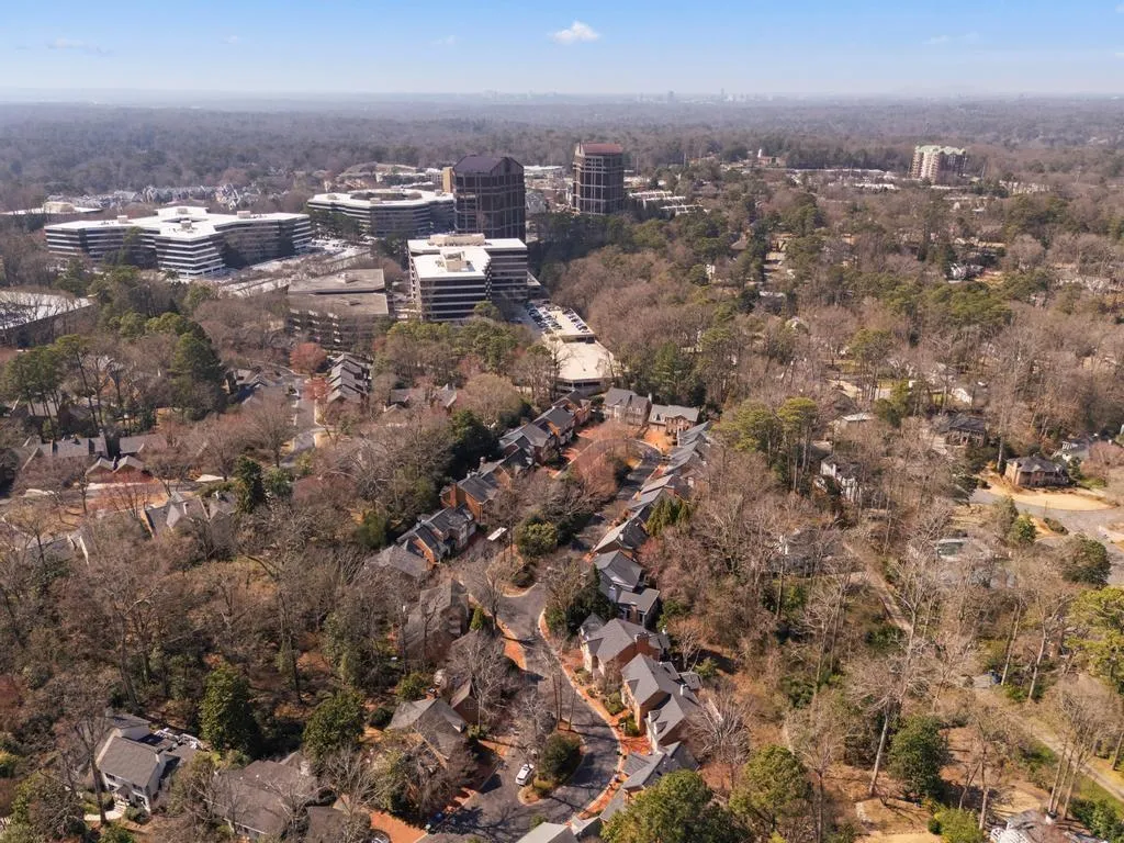 472 Ivy Park Lane Ne, Atlanta, Georgia 30342, 3 Bedrooms Bedrooms, 0 ,2 BathroomsBathrooms,Residential,For Sale,472 Ivy Park Lane Ne,7706661