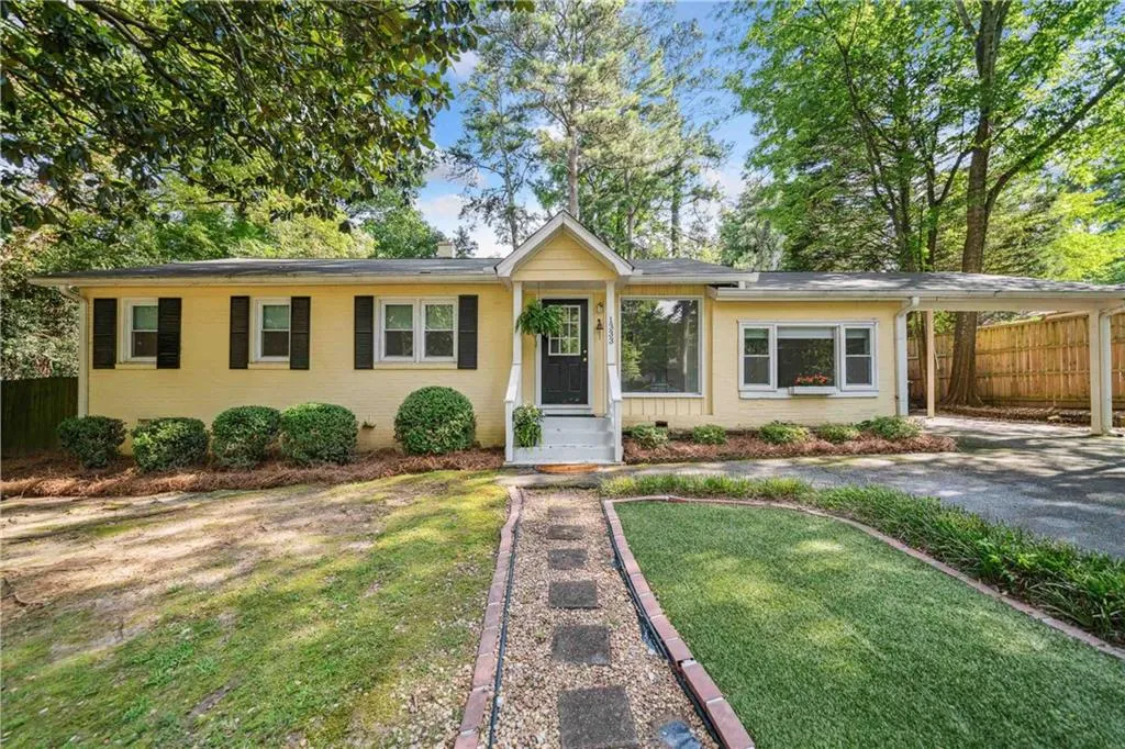 1333 Victor Road, Atlanta, Georgia 30324, 3 Bedrooms Bedrooms, ,2 BathroomsBathrooms,Residential,For Sale,1333 Victor Road,7609981