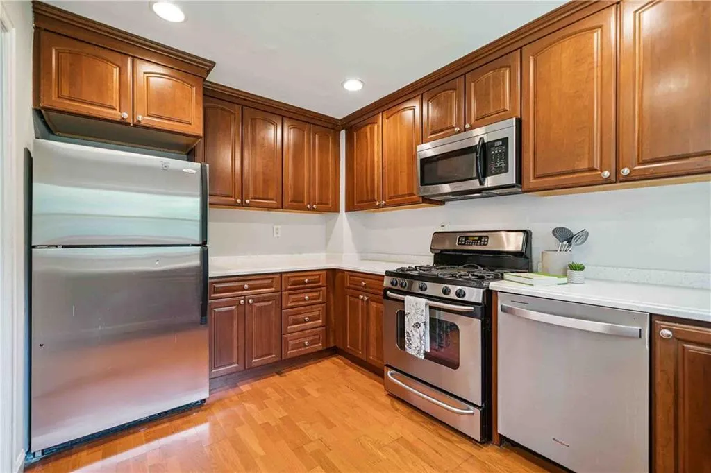 1333 Victor Road, Atlanta, Georgia 30324, 3 Bedrooms Bedrooms, ,2 BathroomsBathrooms,Residential,For Sale,1333 Victor Road,7609981