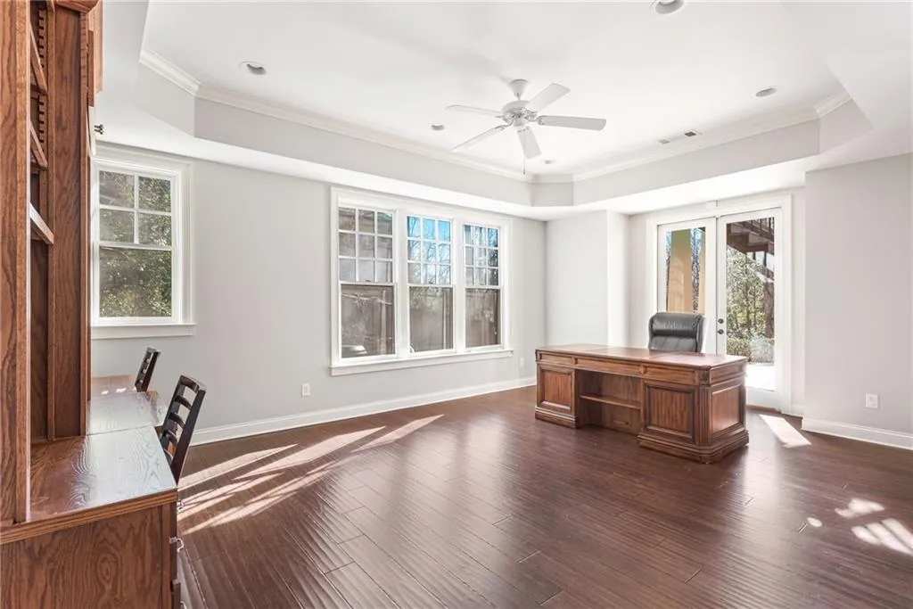 15 Glen Oaks Drive, Atlanta, Georgia 30327, 7 Bedrooms Bedrooms, ,7 BathroomsBathrooms,Residential,Sold,15 Glen Oaks Drive,6843755