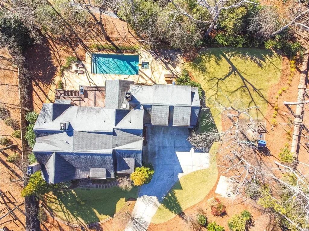 15 Glen Oaks Drive, Atlanta, Georgia 30327, 7 Bedrooms Bedrooms, ,7 BathroomsBathrooms,Residential,Sold,15 Glen Oaks Drive,6843755