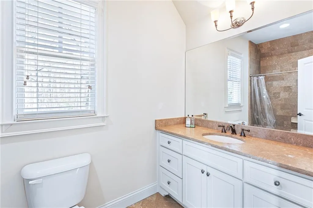 15 Glen Oaks Drive, Atlanta, Georgia 30327, 7 Bedrooms Bedrooms, ,7 BathroomsBathrooms,Residential,Sold,15 Glen Oaks Drive,6843755