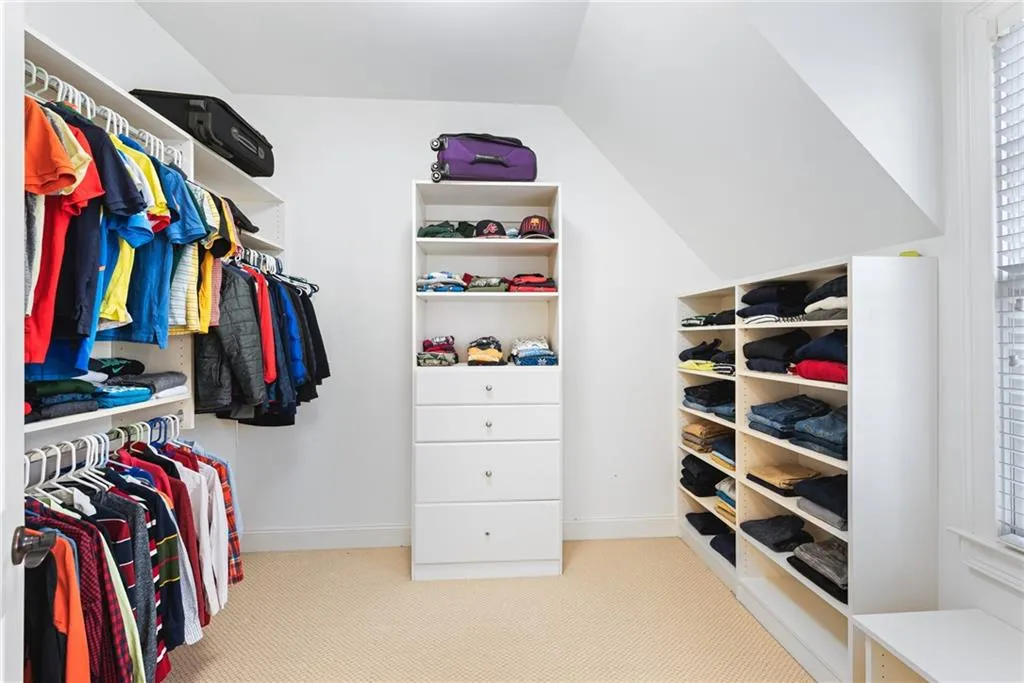 15 Glen Oaks Drive, Atlanta, Georgia 30327, 7 Bedrooms Bedrooms, ,7 BathroomsBathrooms,Residential,Sold,15 Glen Oaks Drive,6843755