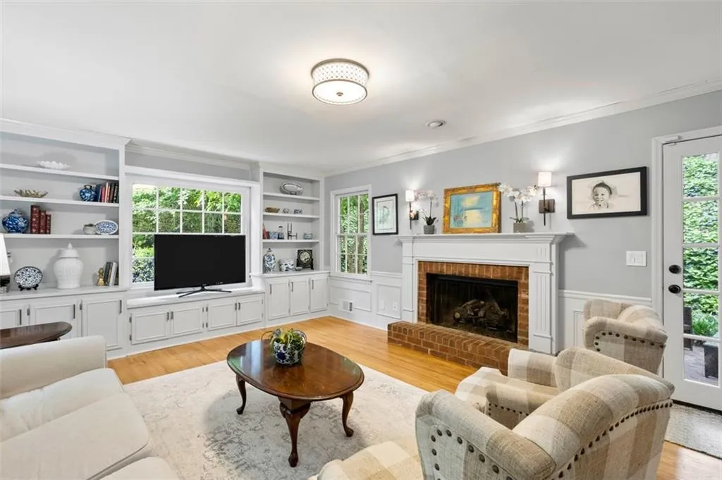 585 Calaveras Drive, Atlanta, Georgia 30350, 4 Bedrooms Bedrooms, ,2 BathroomsBathrooms,Residential,Sold,585 Calaveras Drive,7036641