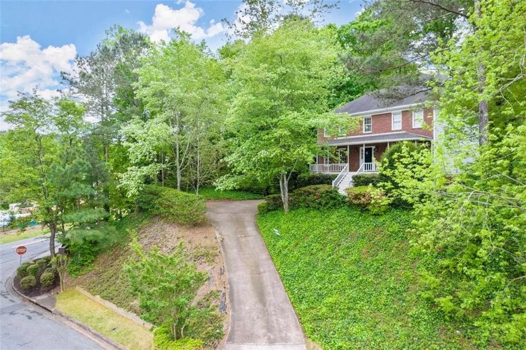 585 Calaveras Drive, Atlanta, Georgia 30350, 4 Bedrooms Bedrooms, ,2 BathroomsBathrooms,Residential,Sold,585 Calaveras Drive,7036641