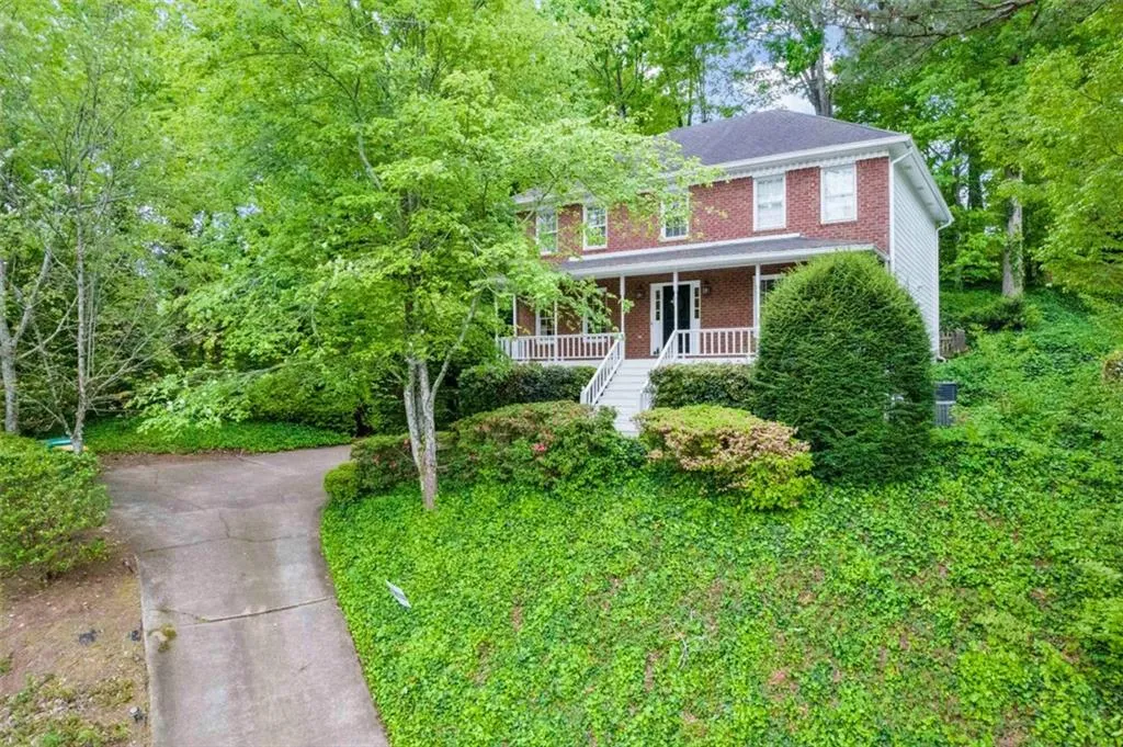 585 Calaveras Drive, Atlanta, Georgia 30350, 4 Bedrooms Bedrooms, ,2 BathroomsBathrooms,Residential,Sold,585 Calaveras Drive,7036641