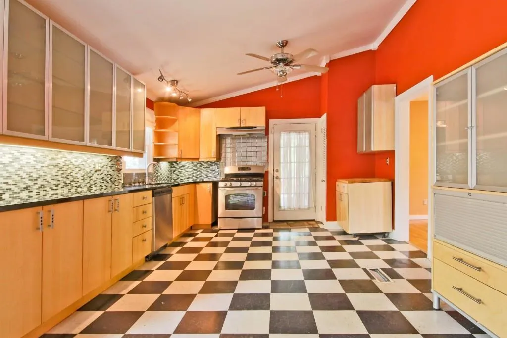 5835 Kayron Drive, Sandy Springs, Georgia 30328, 4 Bedrooms Bedrooms, ,2 BathroomsBathrooms,Residential,Sold,5835 Kayron Drive,5757392