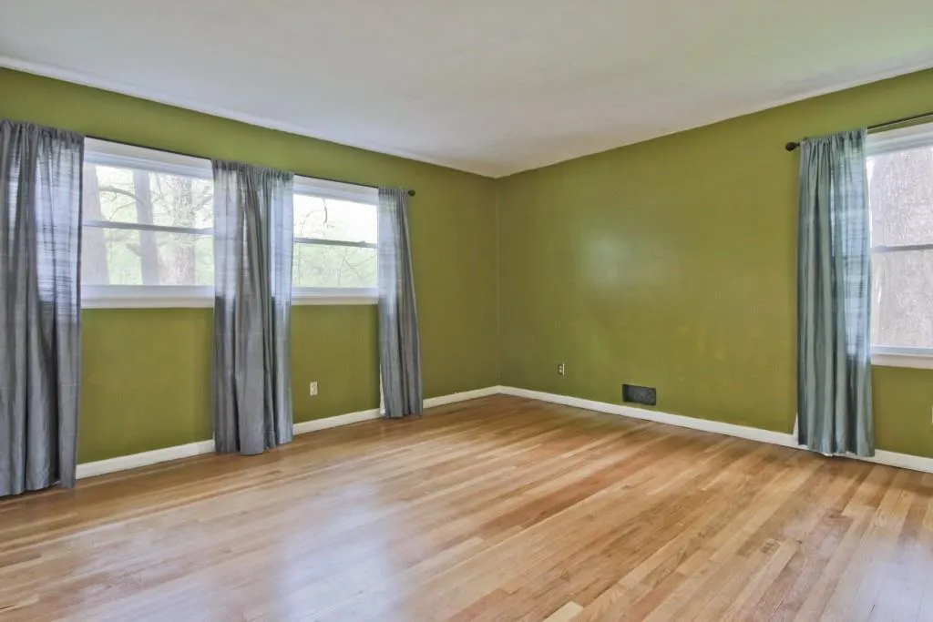 5835 Kayron Drive, Sandy Springs, Georgia 30328, 4 Bedrooms Bedrooms, ,2 BathroomsBathrooms,Residential,Sold,5835 Kayron Drive,5757392