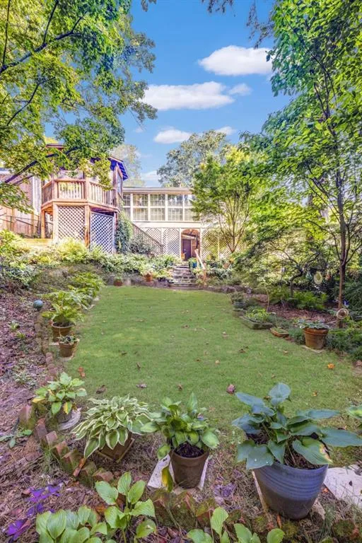 273 Peachtree Way Ne, Atlanta, Georgia 30305, 2 Bedrooms Bedrooms, ,2 BathroomsBathrooms,Residential,For Sale,273 Peachtree Way Ne,7639716