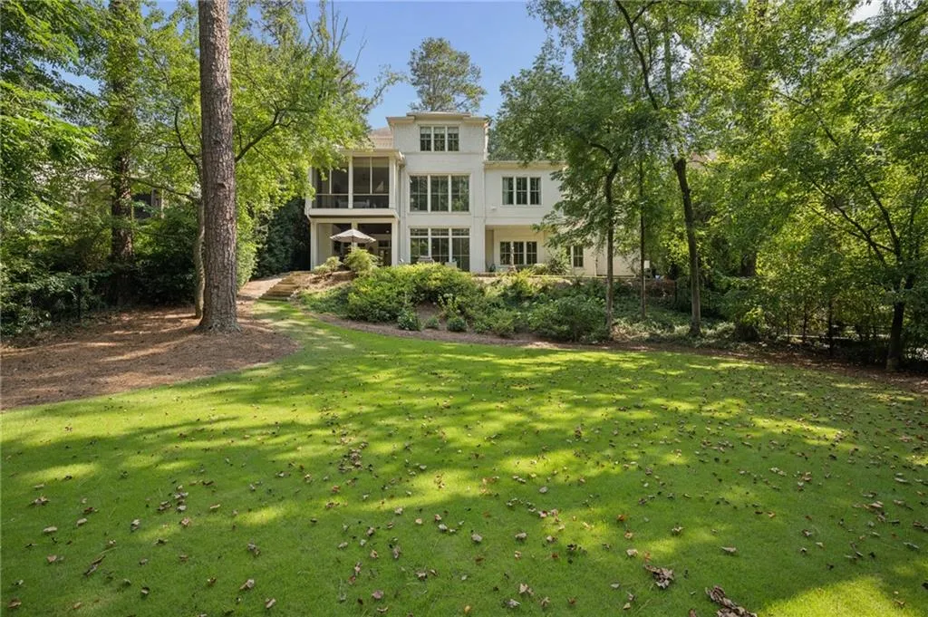 934 Winall Down Road Ne, Atlanta, Georgia 30319, 4 Bedrooms Bedrooms, 0 ,5 BathroomsBathrooms,Residential,For Sale,934 Winall Down Road Ne,7828384
