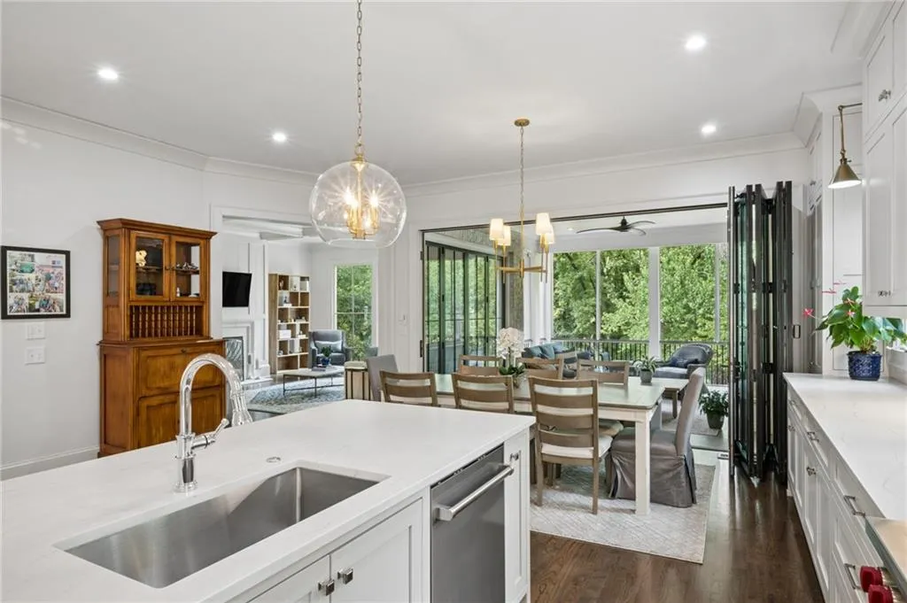 934 Winall Down Road Ne, Atlanta, Georgia 30319, 4 Bedrooms Bedrooms, 0 ,5 BathroomsBathrooms,Residential,For Sale,934 Winall Down Road Ne,7828384