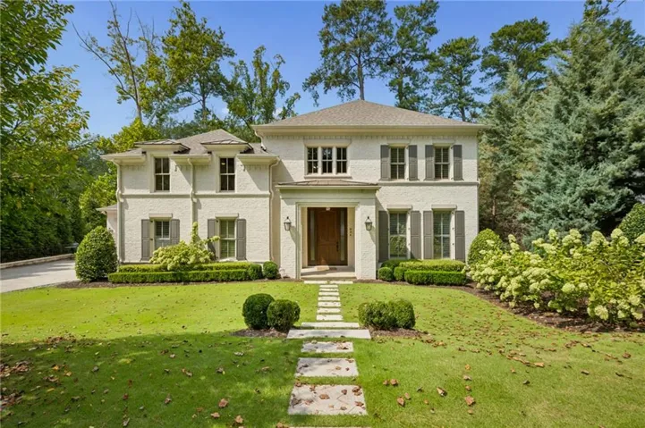 934 Winall Down Road Ne, Atlanta, Georgia 30319