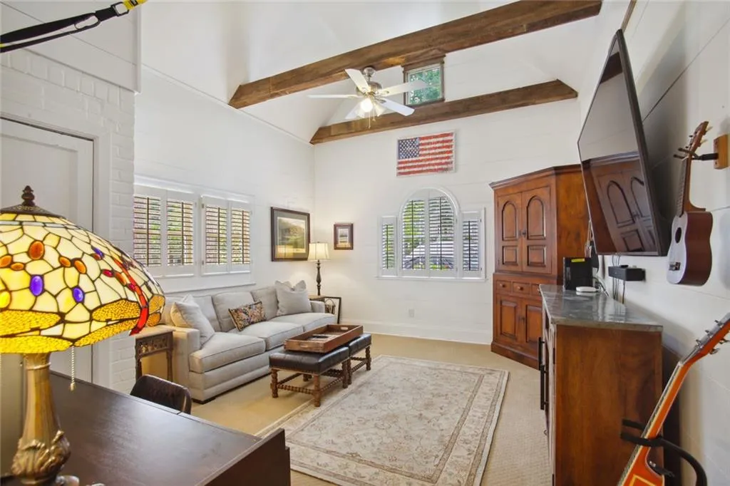 114 Karland Drive Nw, Atlanta, Georgia 30305, 5 Bedrooms Bedrooms, ,4 BathroomsBathrooms,Residential,For Sale,114 Karland Drive Nw,7580366