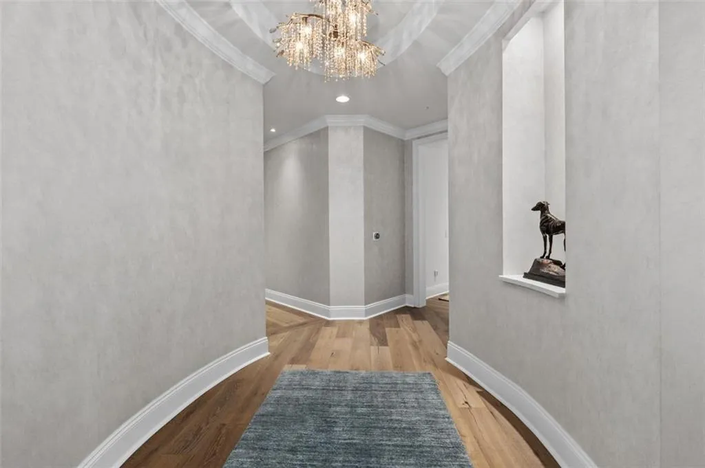 Gracious Foyer invites you to fabulous, maintenance free, lock and leave lifestyle