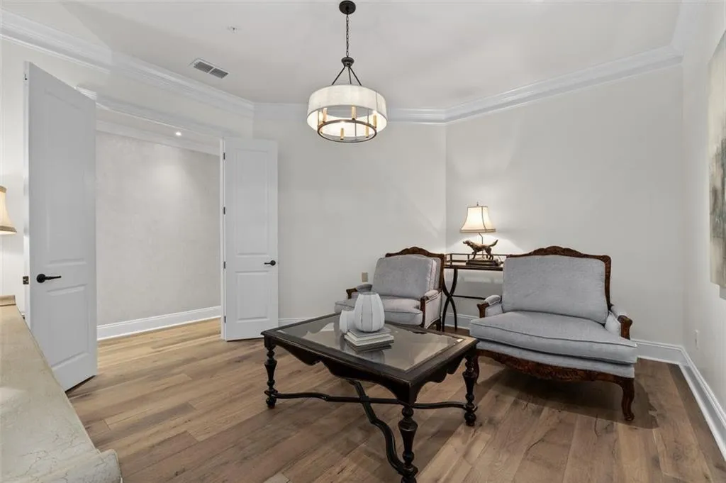 200 RIVERSEDGE Drive Unit 235, Atlanta, Georgia 30339, 3 Bedrooms Bedrooms, ,3 BathroomsBathrooms,Residential,Sold,200 RIVERSEDGE Drive Unit 235,7353543