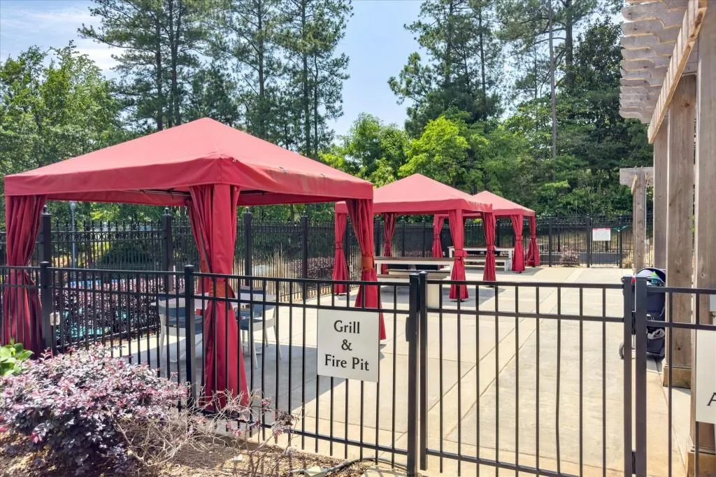 795 Hammond Drive Ne Unit 2112, Atlanta, Georgia 30328, 1 Bedroom Bedrooms, ,1 BathroomBathrooms,Residential,Sold,795 Hammond Drive Ne Unit 2112,7223345