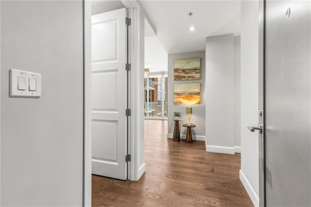 1820 Peachtree Street Nw Unit 804, Atlanta, Georgia 30309, 2 Bedrooms Bedrooms, ,2 BathroomsBathrooms,Residential,For Sale,1820 Peachtree Street Nw Unit 804,7601230