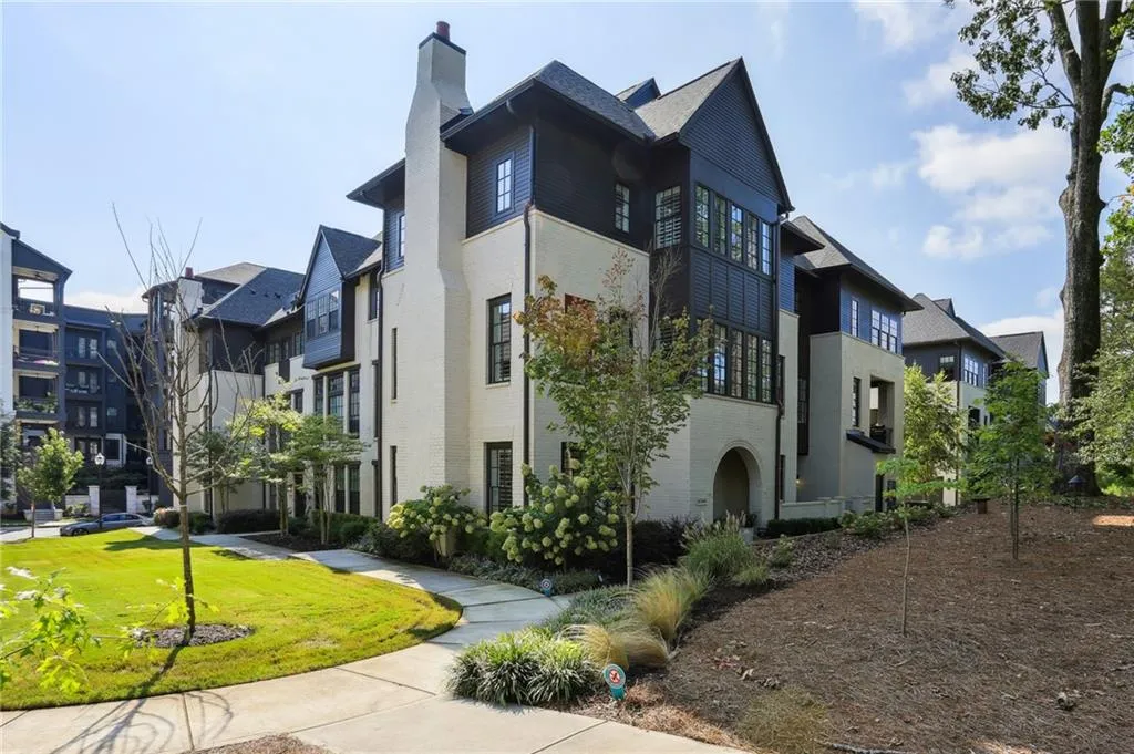 6568 Aria Village Drive, Atlanta, Georgia 30328, 4 Bedrooms Bedrooms, ,3 BathroomsBathrooms,Residential,Sold,6568 Aria Village Drive,7107980