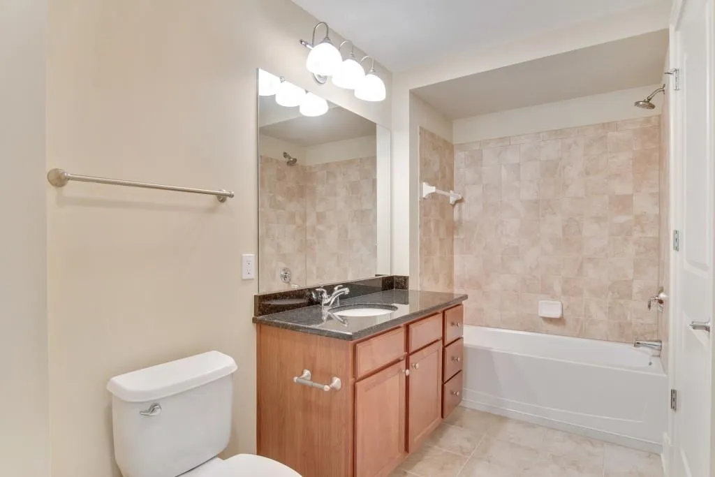 200 River Vista Drive Unit 240, Atlanta, Georgia 30339, 1 Bedroom Bedrooms, ,1 BathroomBathrooms,Residential,Sold,200 River Vista Drive Unit 240,5984221