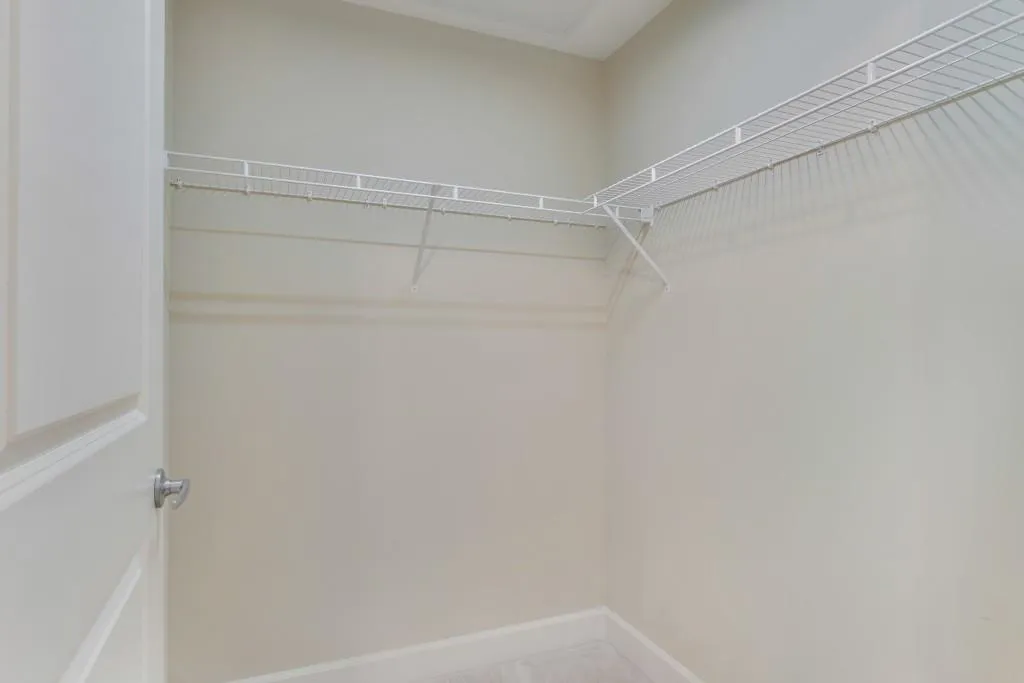 200 River Vista Drive Unit 240, Atlanta, Georgia 30339, 1 Bedroom Bedrooms, ,1 BathroomBathrooms,Residential,Sold,200 River Vista Drive Unit 240,5984221