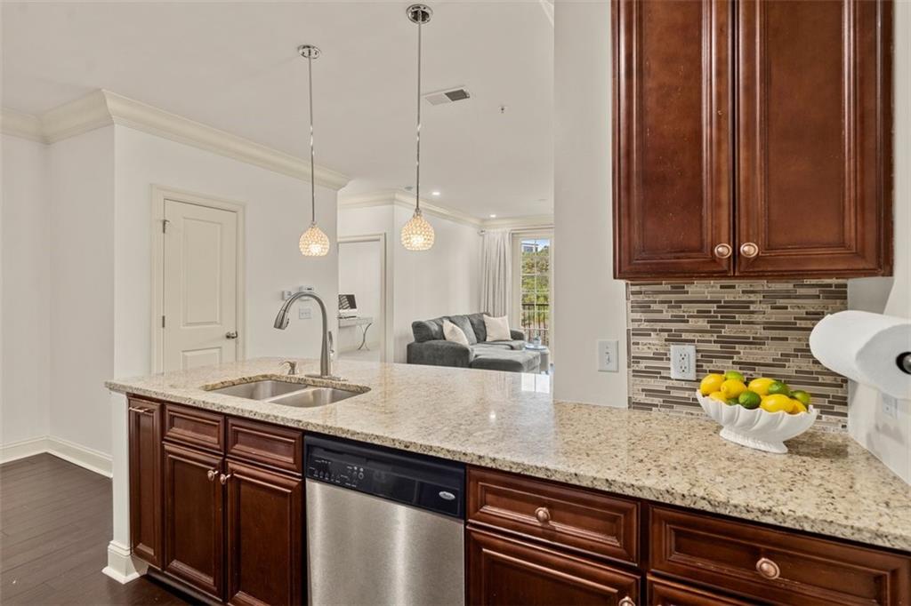 901 Abernathy Road Unit 4260, Sandy Springs, Georgia 30328, 2 Bedrooms Bedrooms, ,2 BathroomsBathrooms,Residential,Sold,901 Abernathy Road Unit 4260,7296174