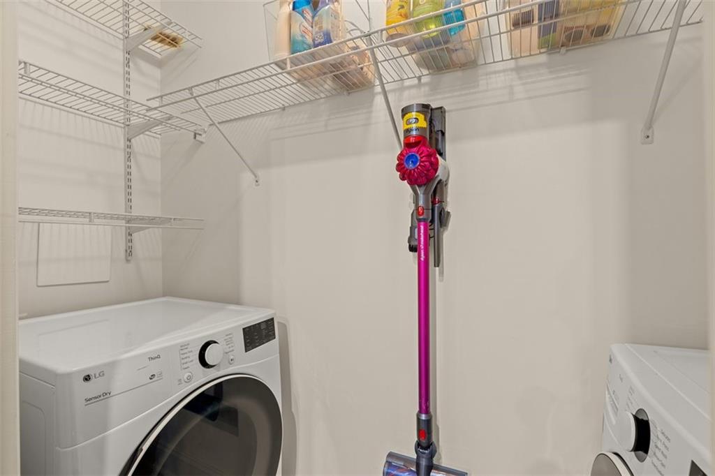 901 Abernathy Road Unit 4260, Sandy Springs, Georgia 30328, 2 Bedrooms Bedrooms, ,2 BathroomsBathrooms,Residential,Sold,901 Abernathy Road Unit 4260,7296174