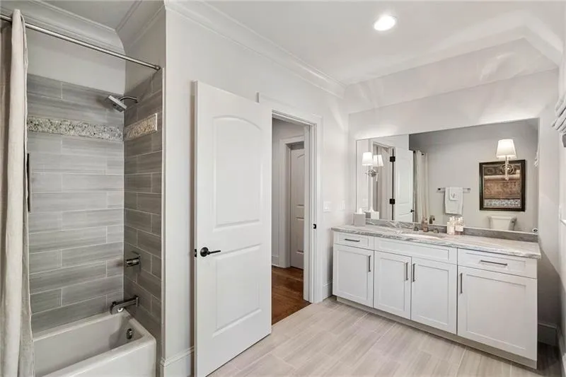 4520 Garmon Road Nw, Atlanta, Georgia 30327, 6 Bedrooms Bedrooms, ,6 BathroomsBathrooms,Residential,Sold,4520 Garmon Road Nw,7542678