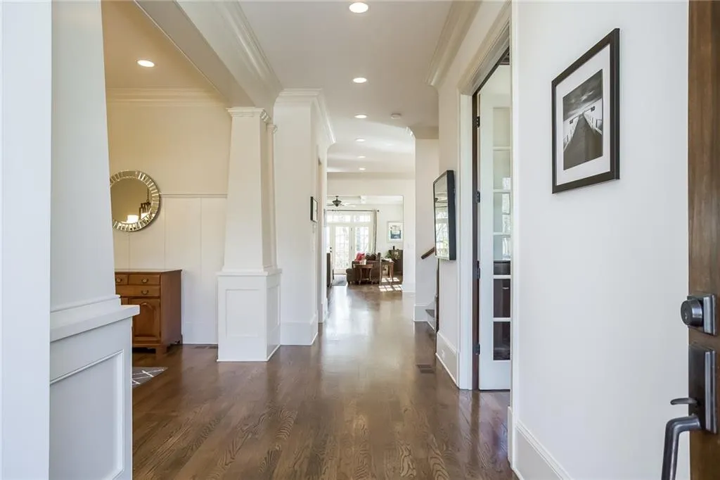 2001 Wellbourne Drive Ne, Atlanta, Georgia 30324, 5 Bedrooms Bedrooms, ,4 BathroomsBathrooms,Residential,Sold,2001 Wellbourne Drive Ne,5985362