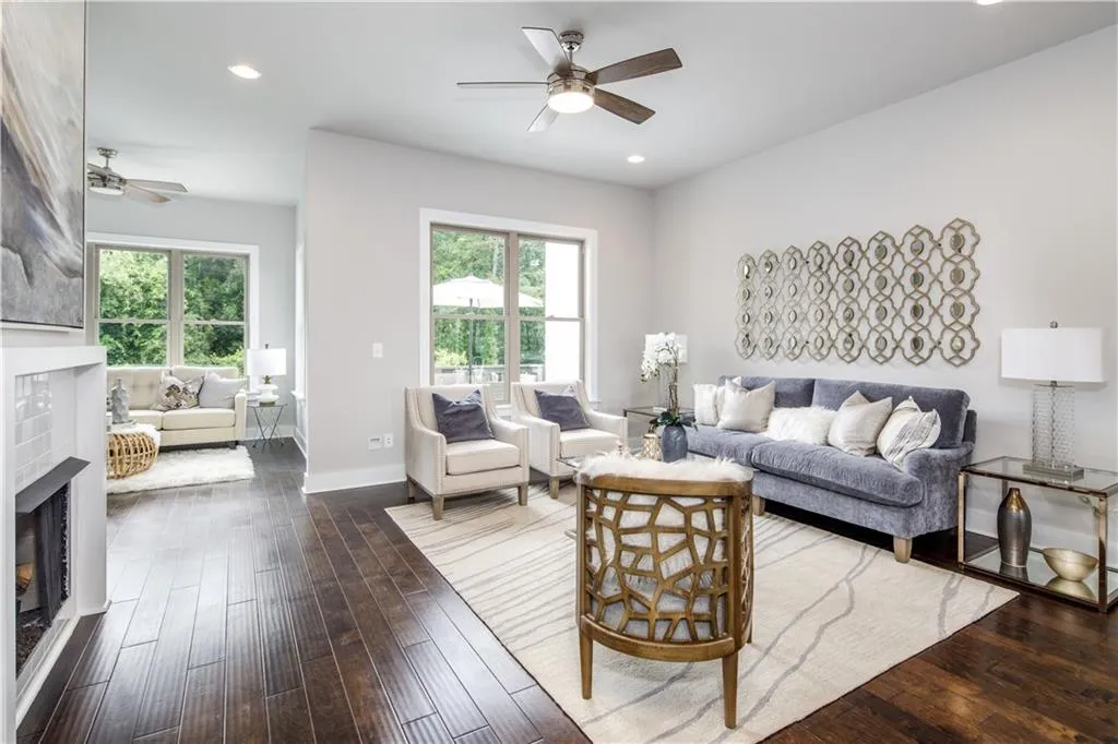 6077 Boylston Drive Ne Unit 11, Sandy Springs, Georgia 30328, 3 Bedrooms Bedrooms, ,3 BathroomsBathrooms,Residential,Sold,6077 Boylston Drive Ne Unit 11,6110751