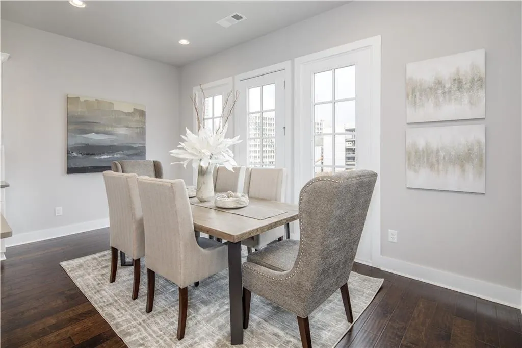 6077 Boylston Drive Ne Unit 11, Sandy Springs, Georgia 30328, 3 Bedrooms Bedrooms, ,3 BathroomsBathrooms,Residential,Sold,6077 Boylston Drive Ne Unit 11,6110751
