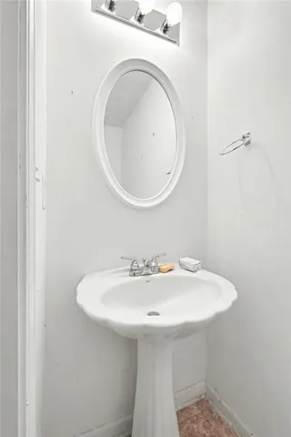 1170