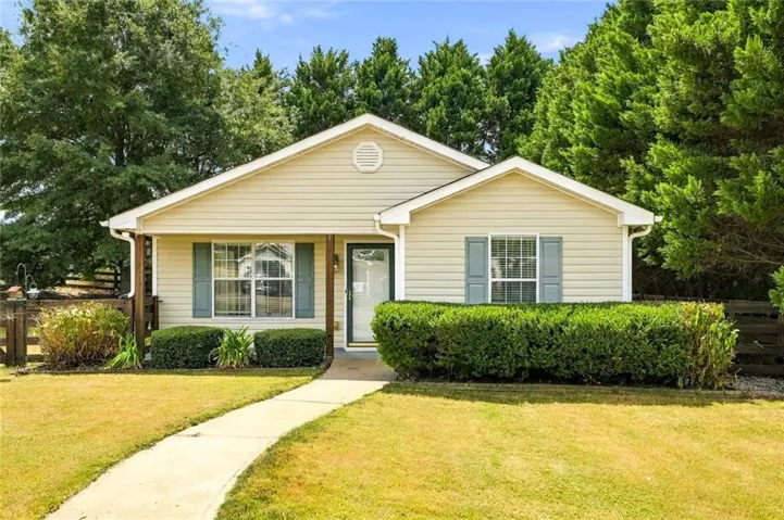 306 Dove Point, Social Circle, Georgia 30025