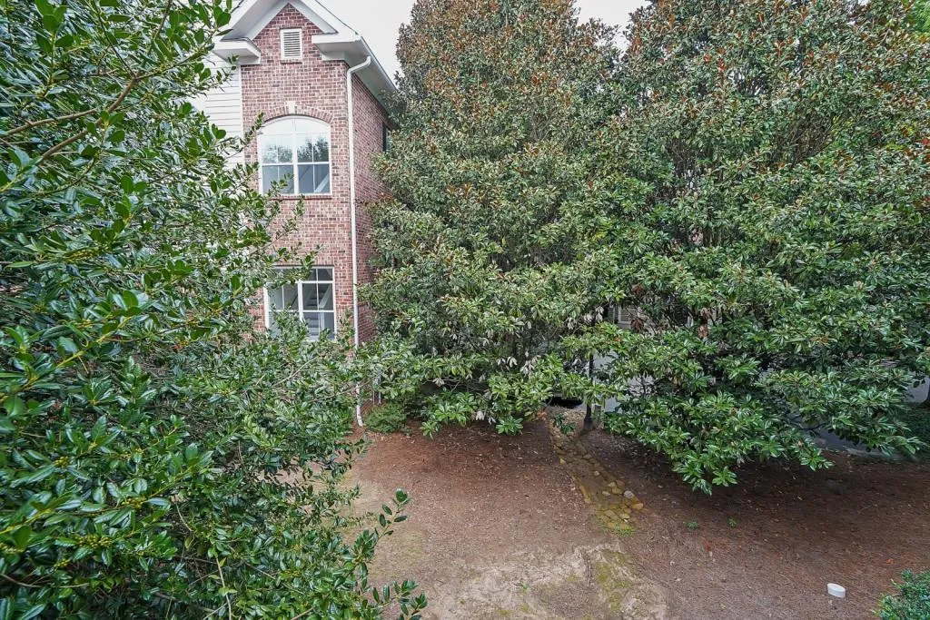 1140 Glenridge Place, Sandy Springs, Georgia 30342, 2 Bedrooms Bedrooms, ,1 BathroomBathrooms,Residential,Sold,1140 Glenridge Place,7269744