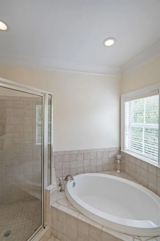 1140 Glenridge Place, Sandy Springs, Georgia 30342, 2 Bedrooms Bedrooms, ,1 BathroomBathrooms,Residential,Sold,1140 Glenridge Place,7269744