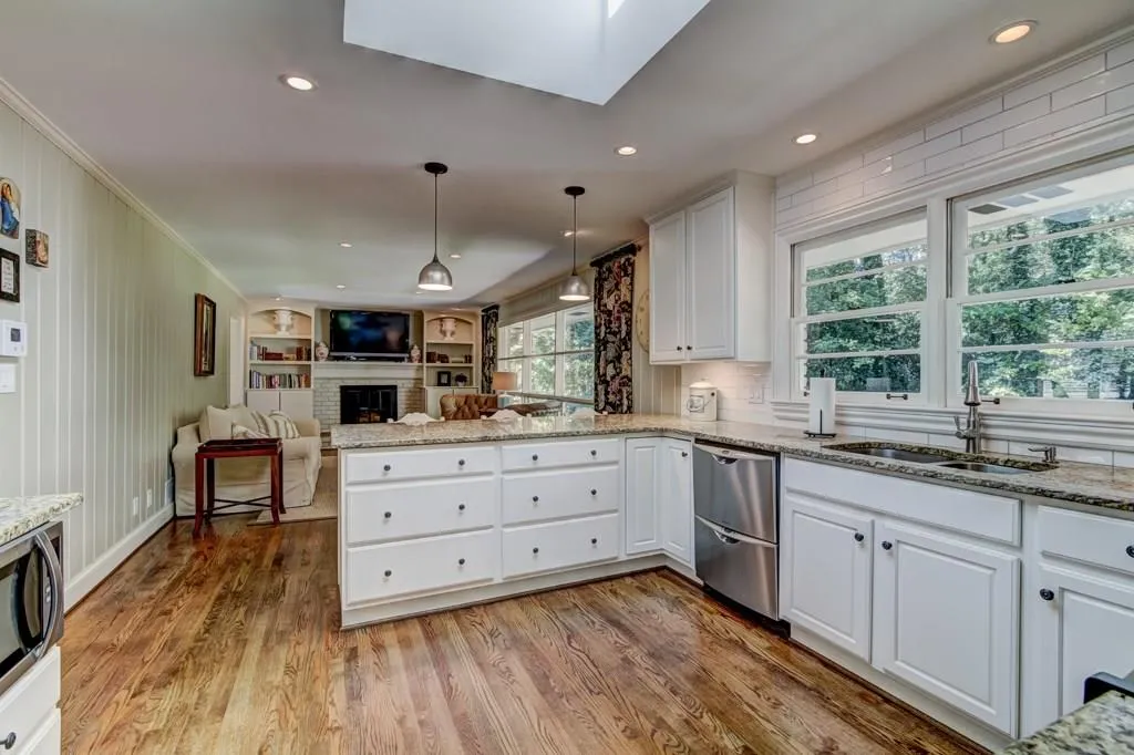 440 Forest Hills Drive, Sandy Springs, Georgia 30342, 4 Bedrooms Bedrooms, ,2 BathroomsBathrooms,Residential,Sold,440 Forest Hills Drive,5924825